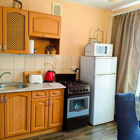 Spacious Apartment With Balcony 크레멘축 외부 사진