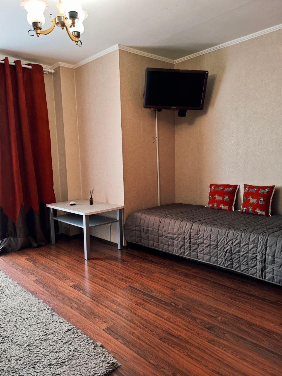 Spacious Apartment With Balcony 크레멘축 외부 사진